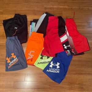 Boys XL under armour bundle